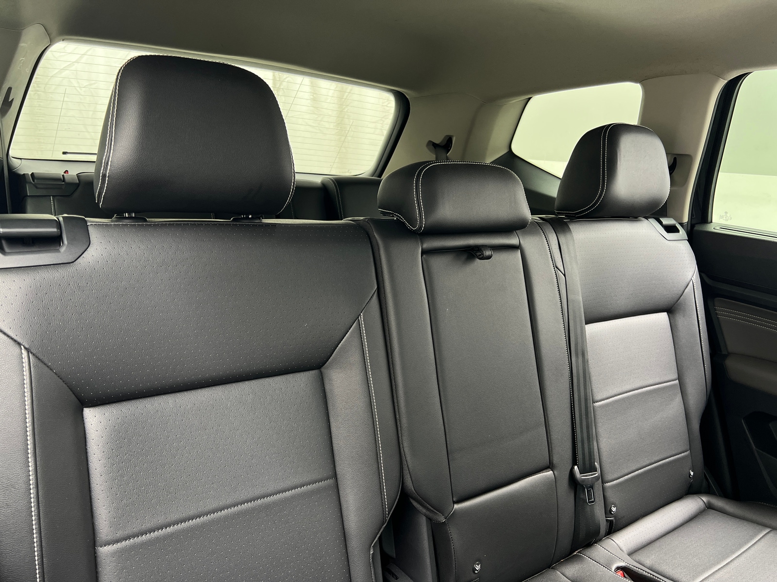 Thumbnail: 2021 Volkswagen Atlas - 5