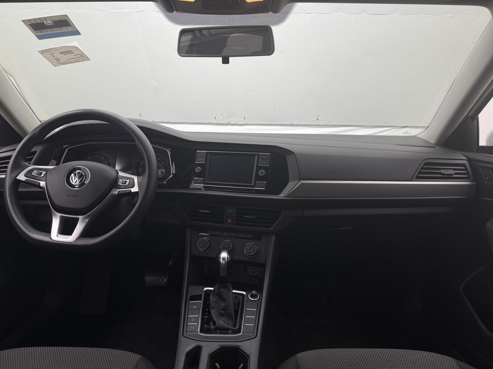 Thumbnail: 2019 Volkswagen Jetta - 3