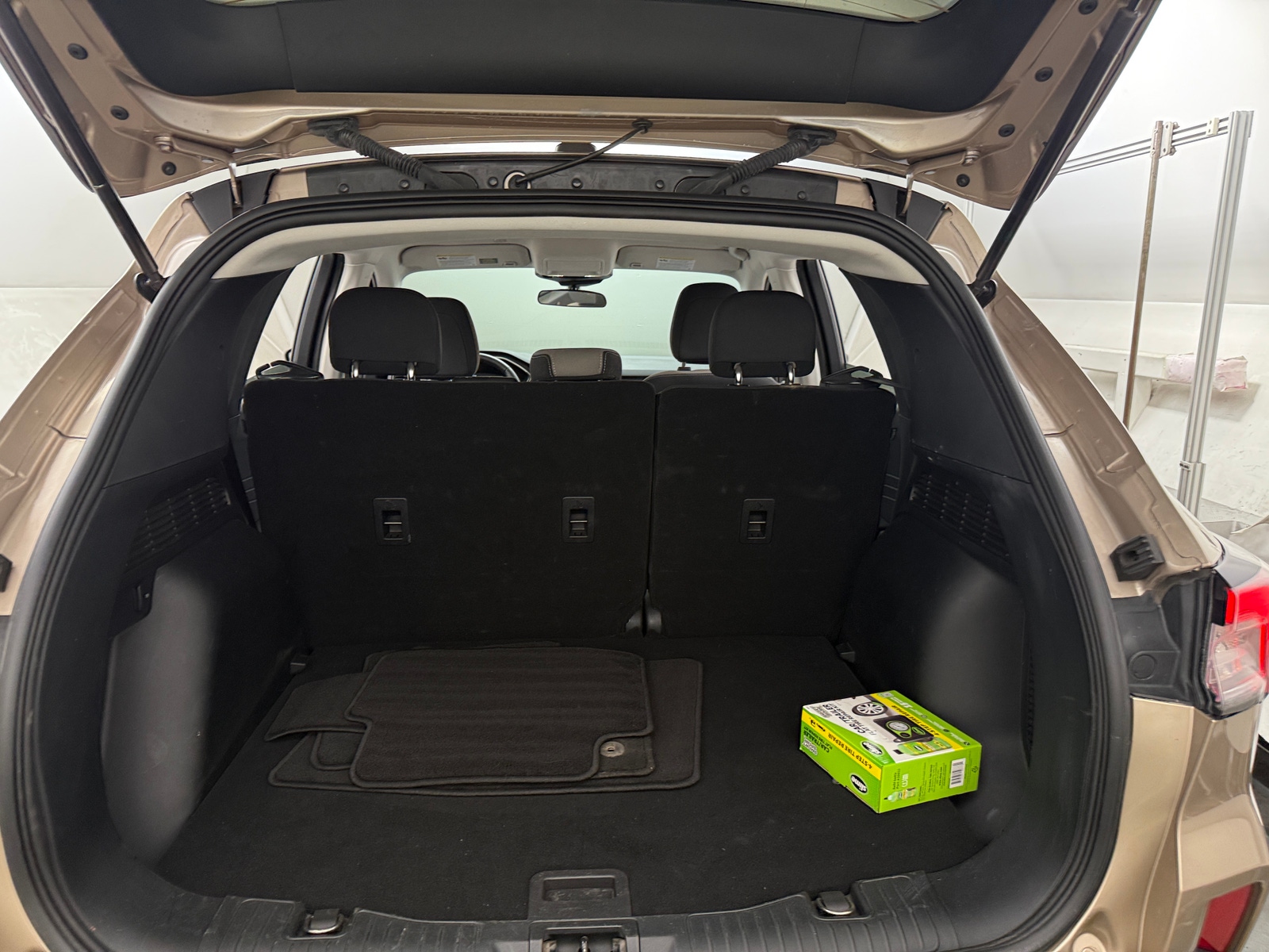 Thumbnail: 2021 Ford Escape - 7