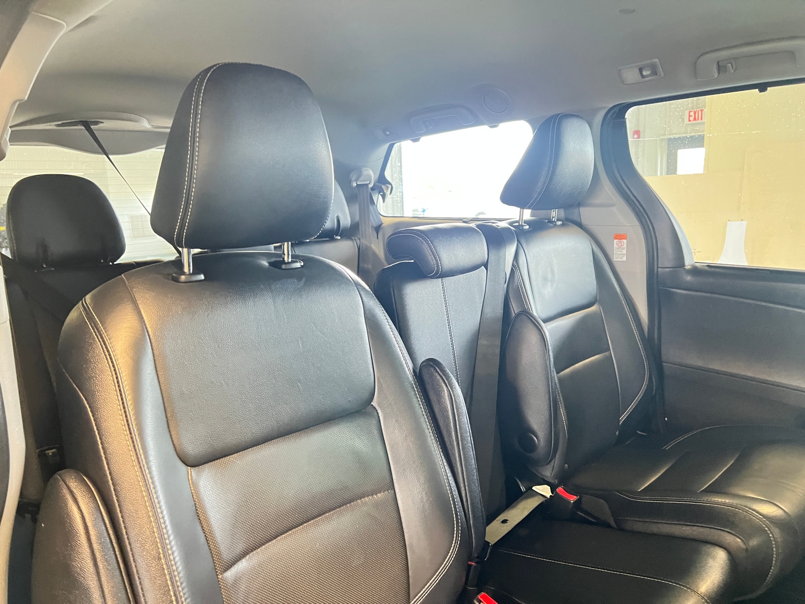 Thumbnail: 2015 Toyota Sienna - 5