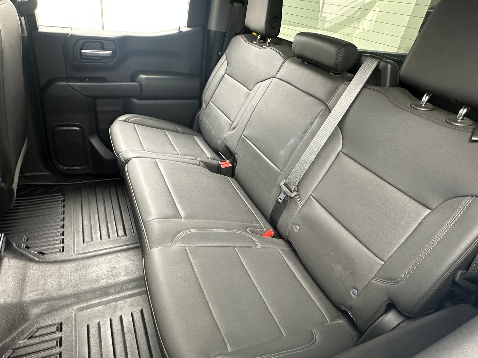 Thumbnail: 2022 Chevrolet Silverado 1500 - 6