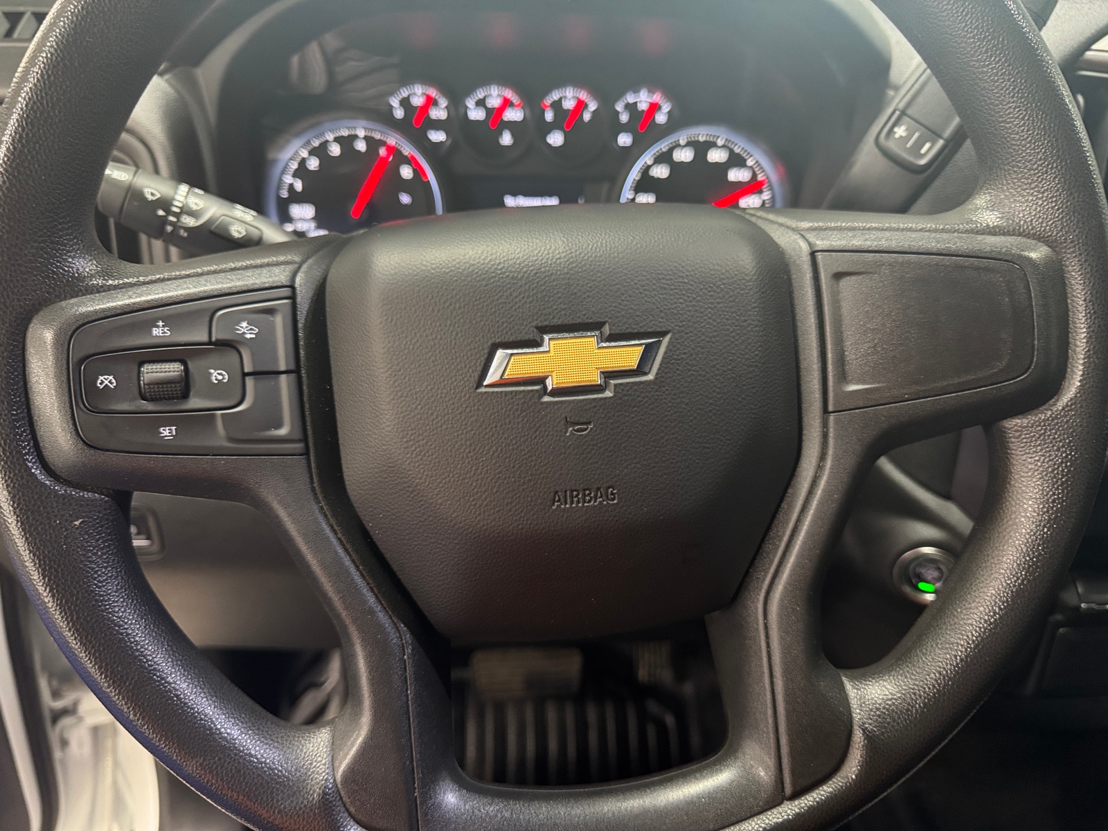 Thumbnail: 2022 Chevrolet Silverado 1500 - 5
