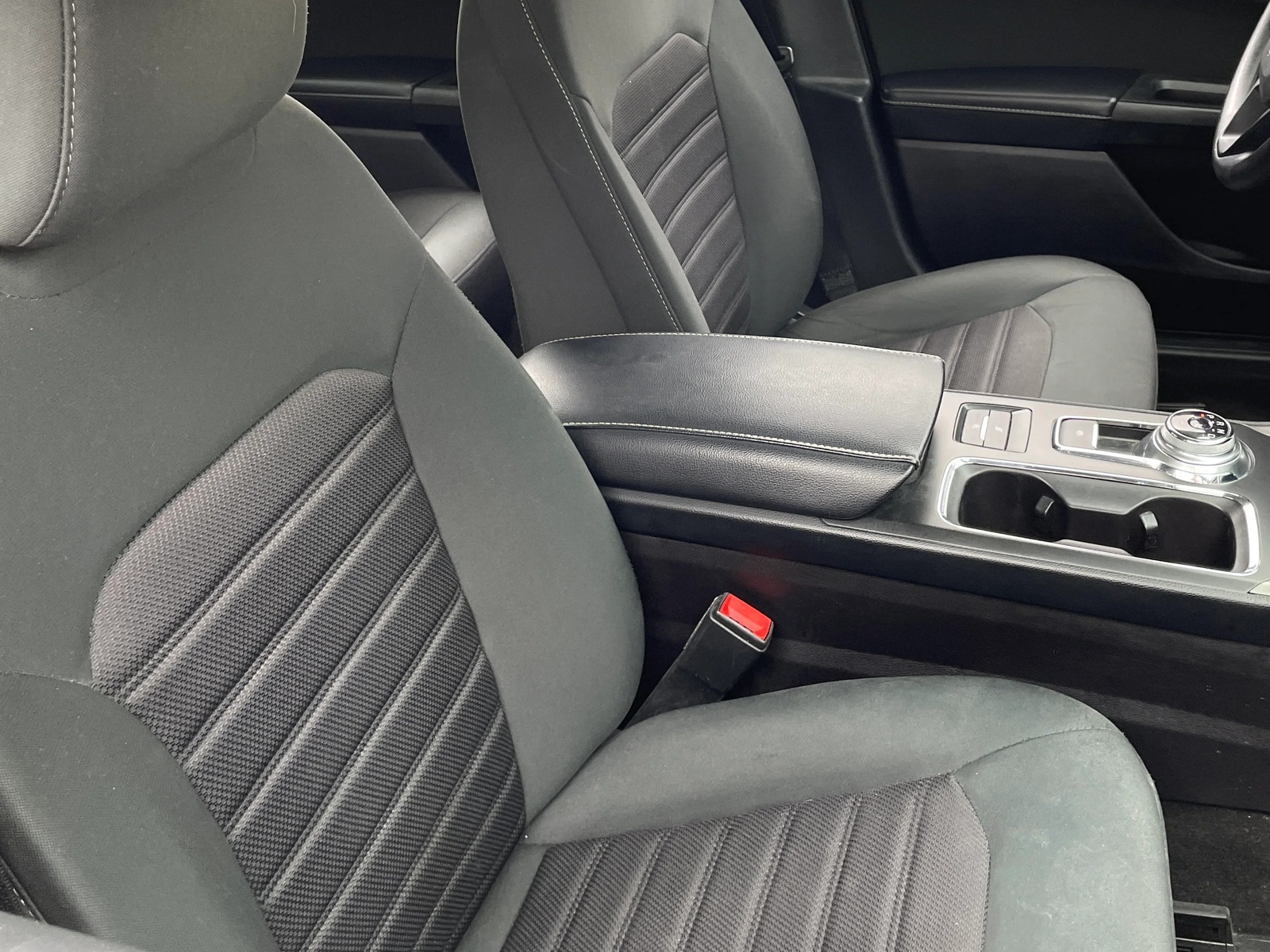 Thumbnail: 2020 Ford Fusion - 2