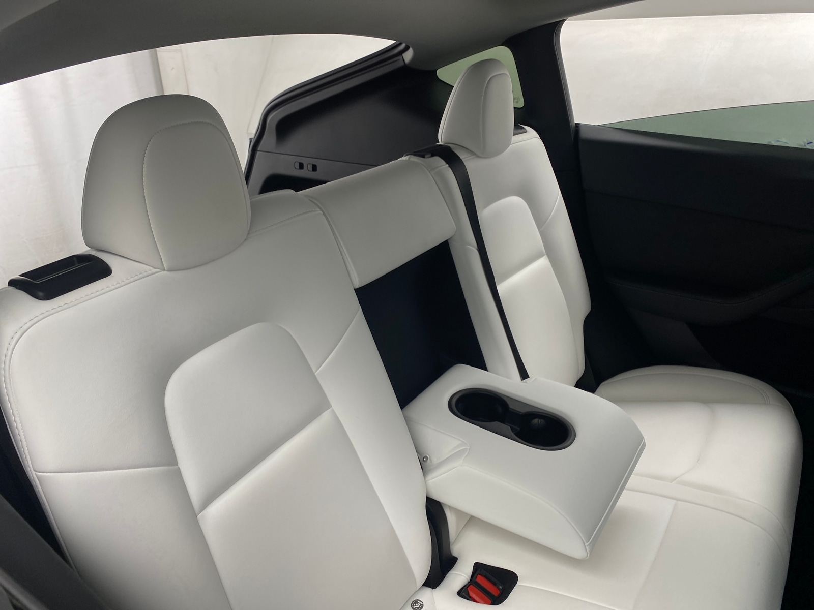 Thumbnail: 2022 Tesla Model Y - 5