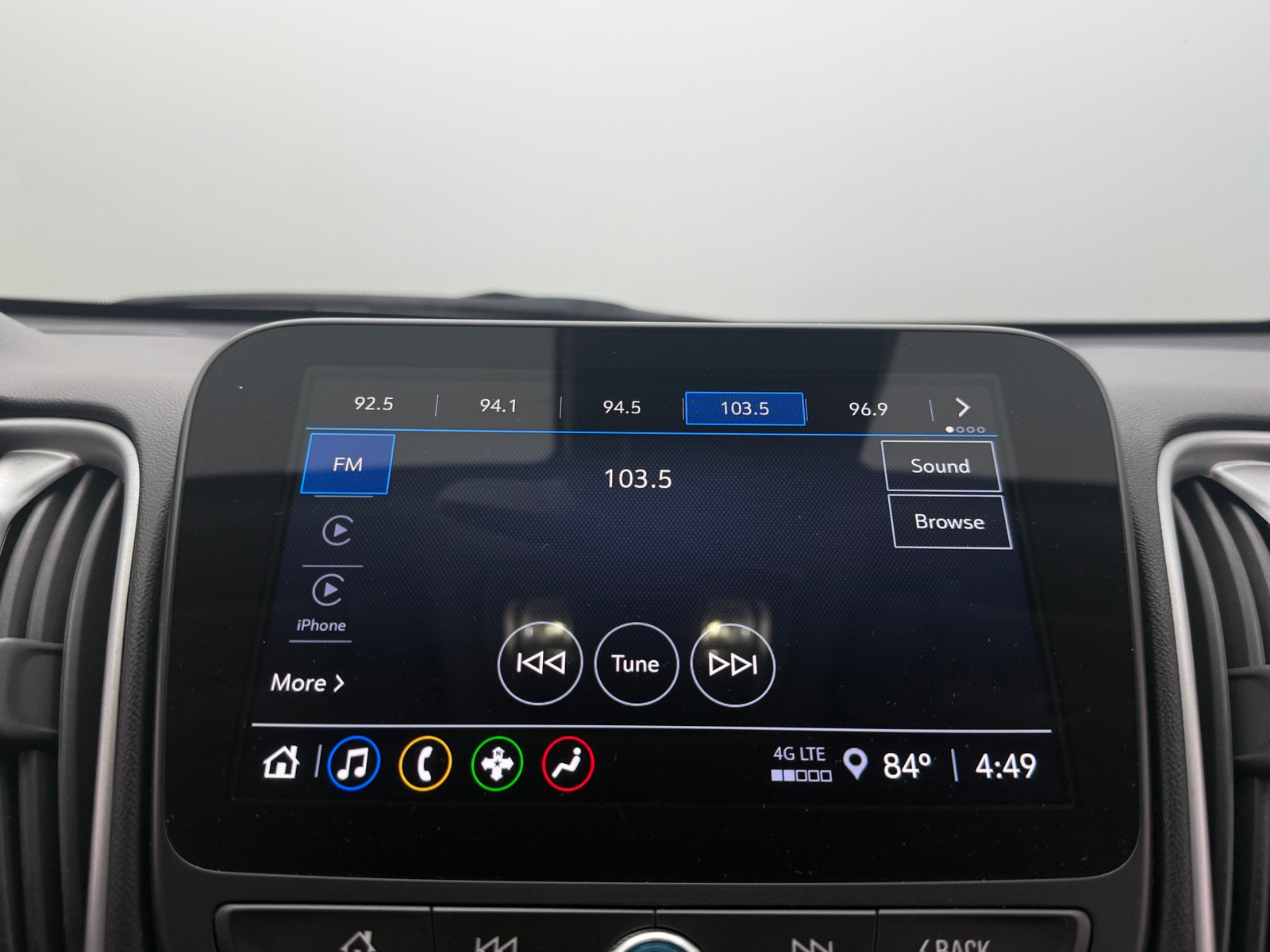 Thumbnail: 2024 Chevrolet Malibu - 4