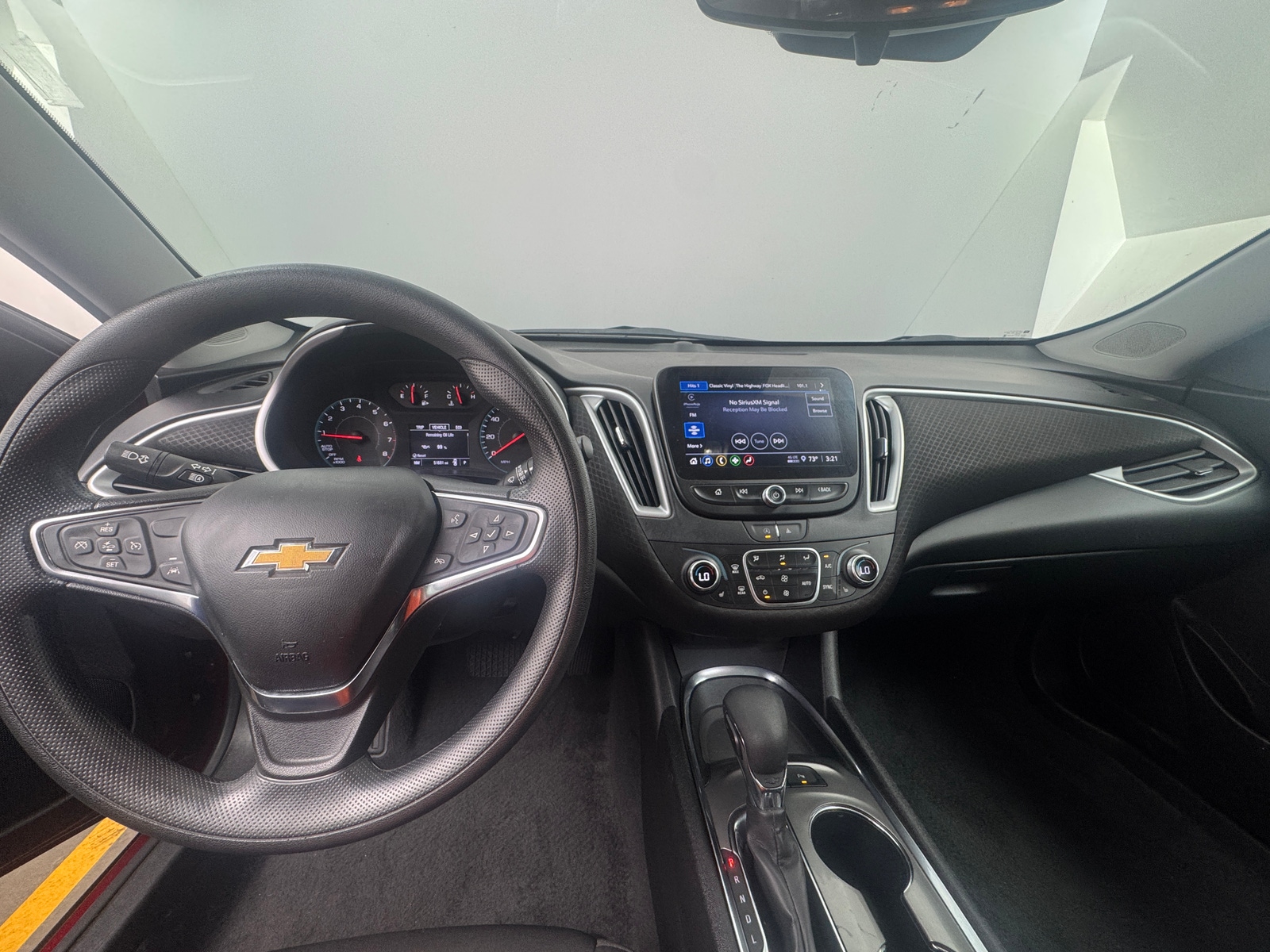 Thumbnail: 2024 Chevrolet Malibu - 3