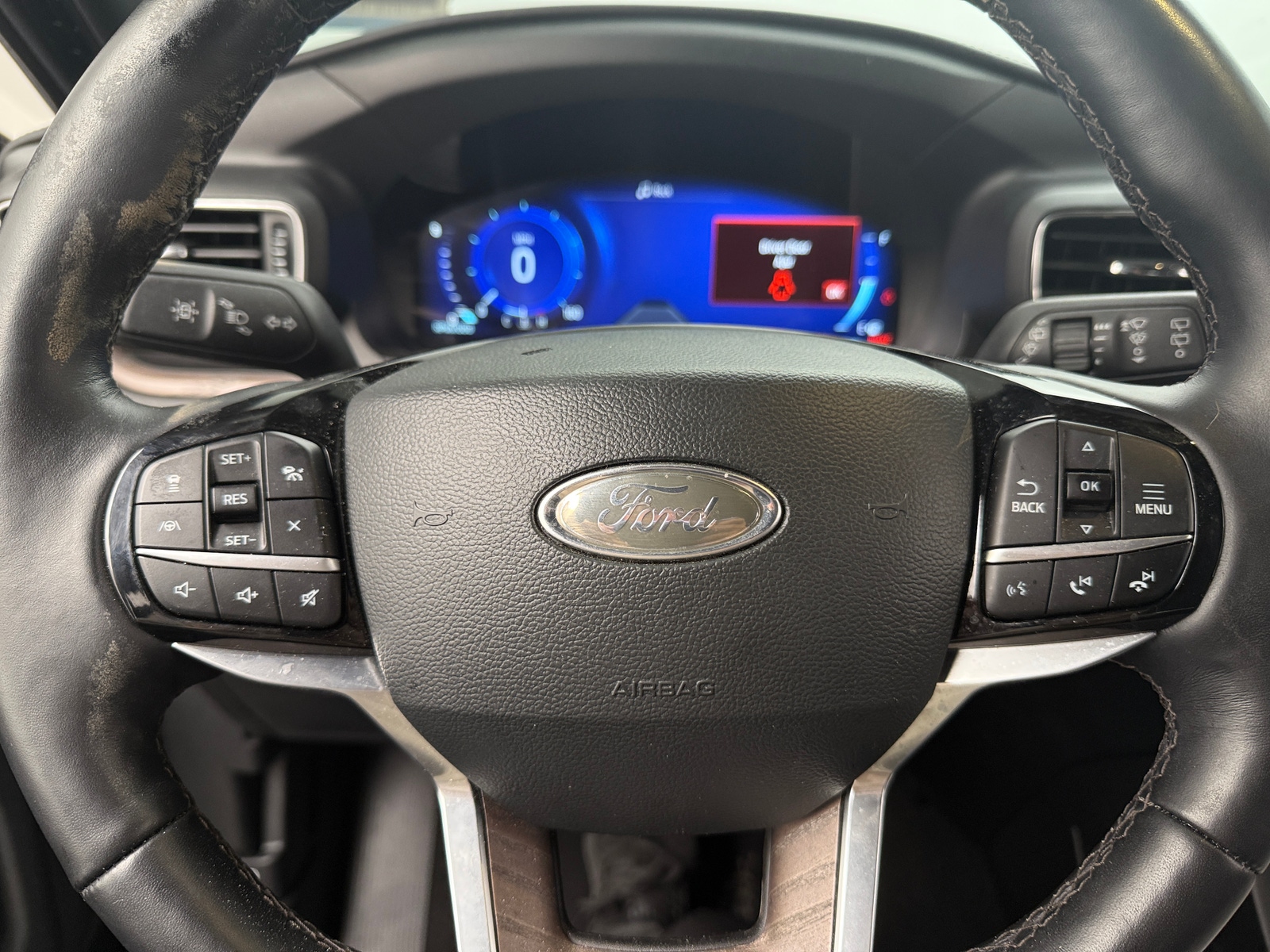 Thumbnail: 2023 Ford Explorer - 4