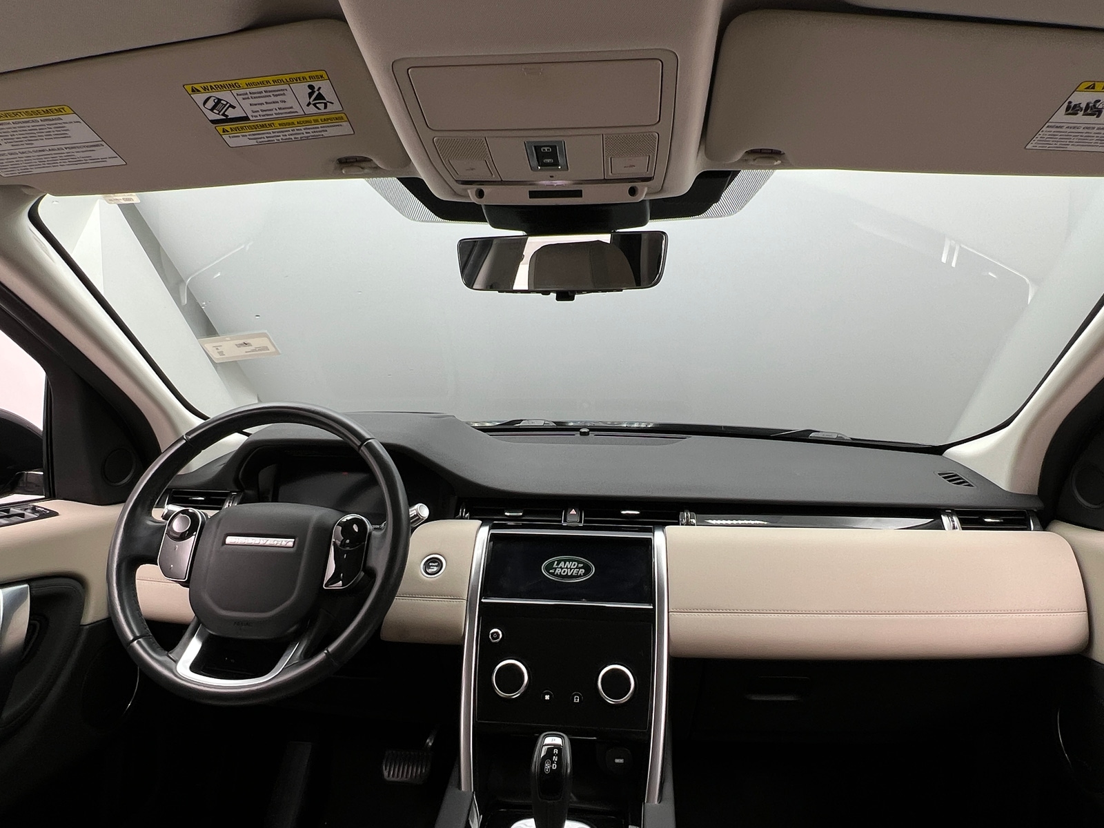 Thumbnail: 2020 Land Rover Discovery Sport - 2