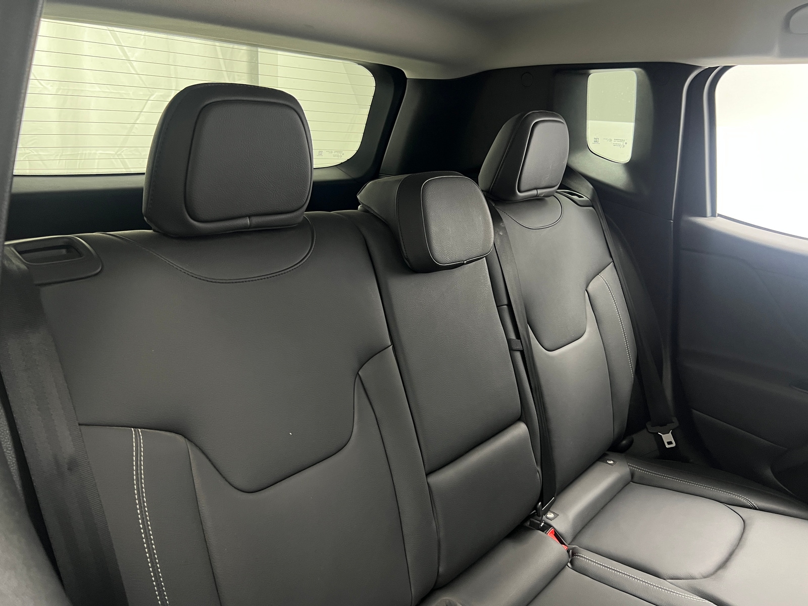 Thumbnail: 2019 Jeep Renegade - 5