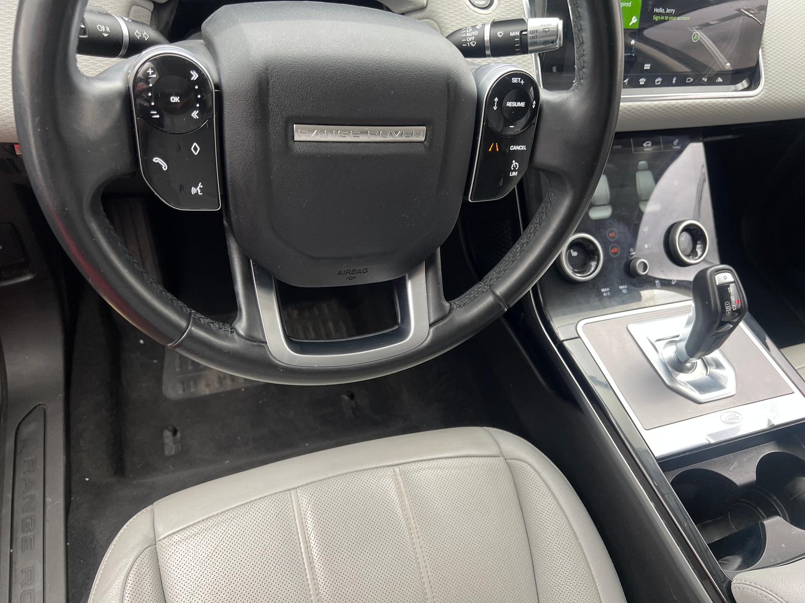 Thumbnail: 2020 Land Rover Range Rover Evoque - 4