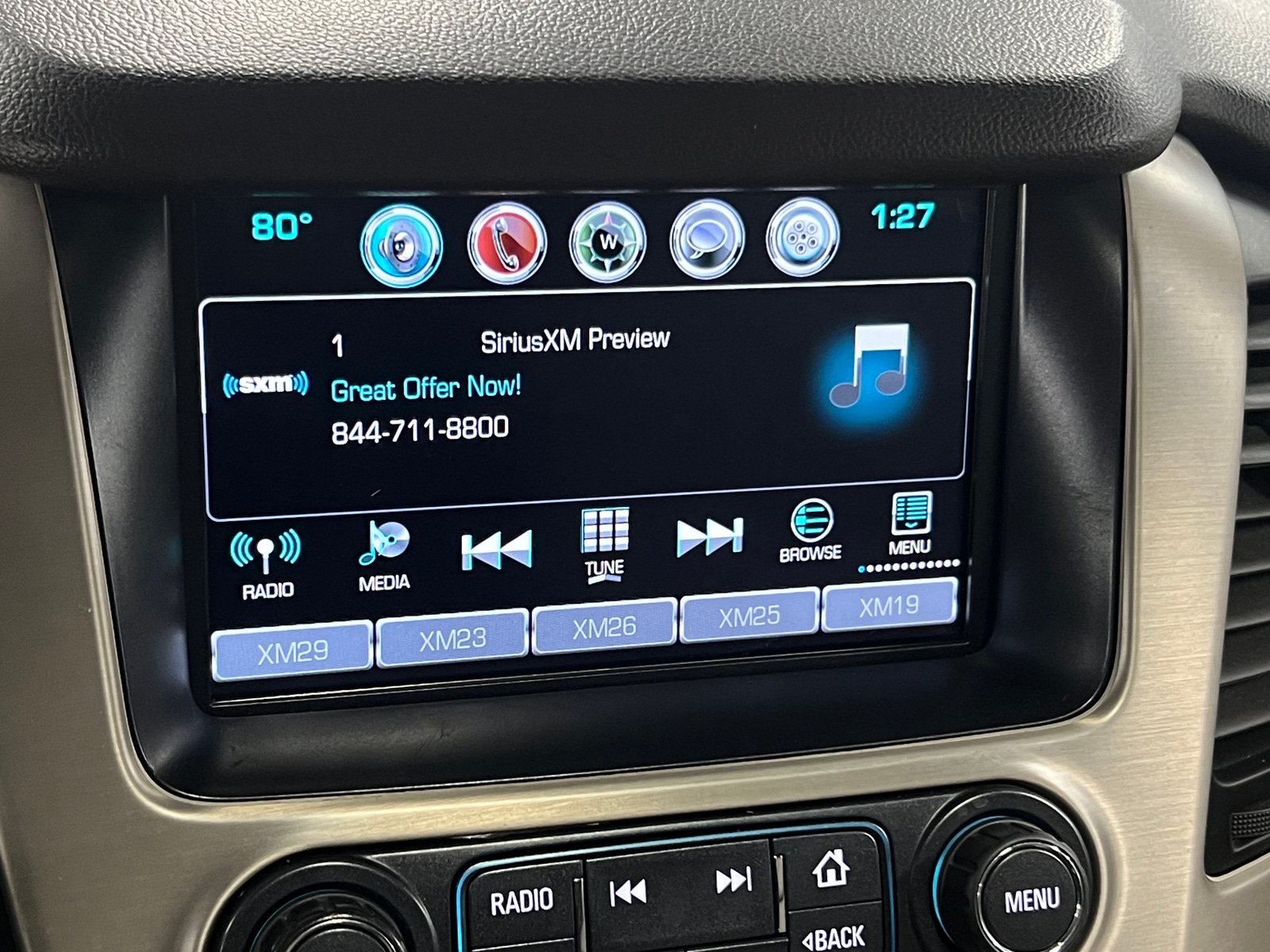Thumbnail: 2019 GMC Yukon XL - 3