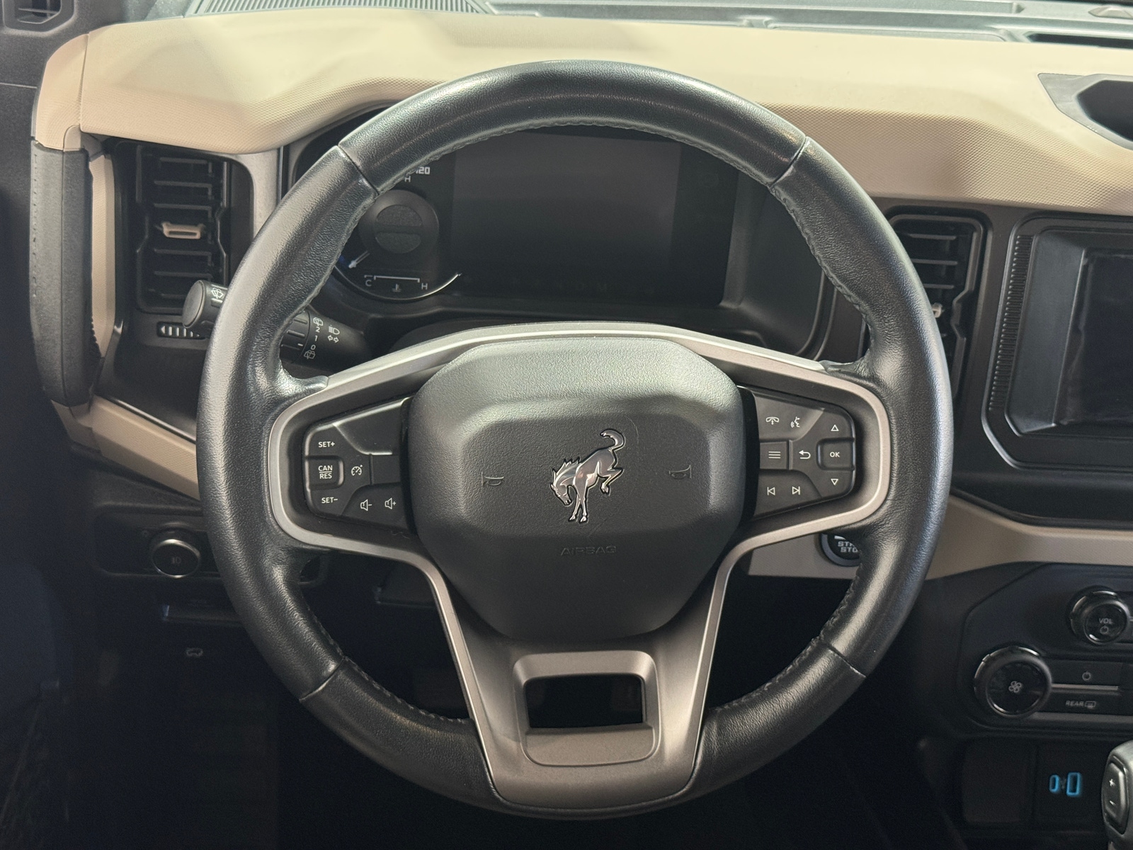 Thumbnail: 2021 Ford Bronco - 5