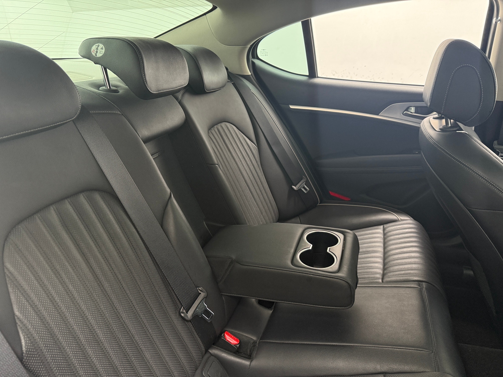 Thumbnail: 2020 Genesis G70 - 5