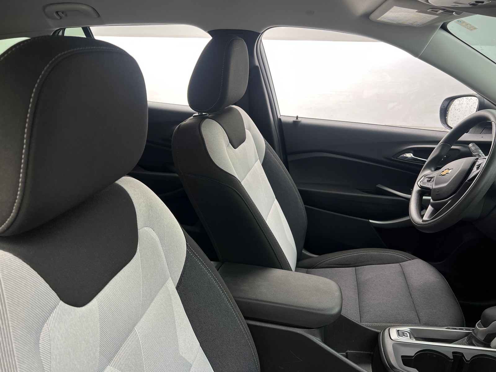 Thumbnail: 2025 Chevrolet Trax - 2