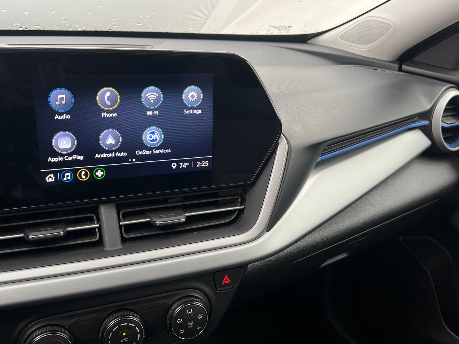 Thumbnail: 2025 Chevrolet Trax - 4