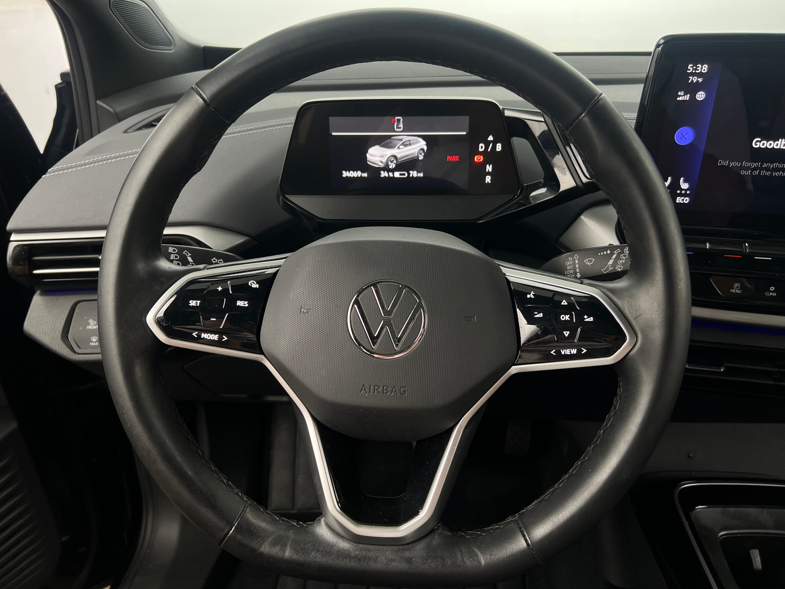 Thumbnail: 2024 Volkswagen ID.4 - 4