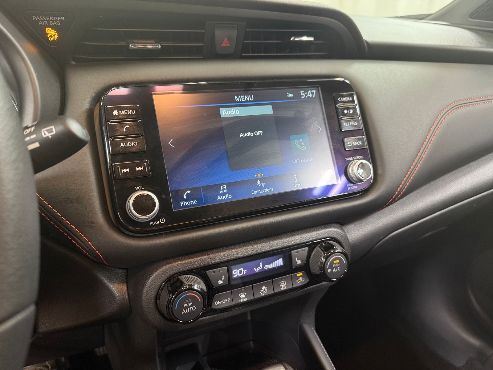Thumbnail: 2024 Nissan Kicks - 3