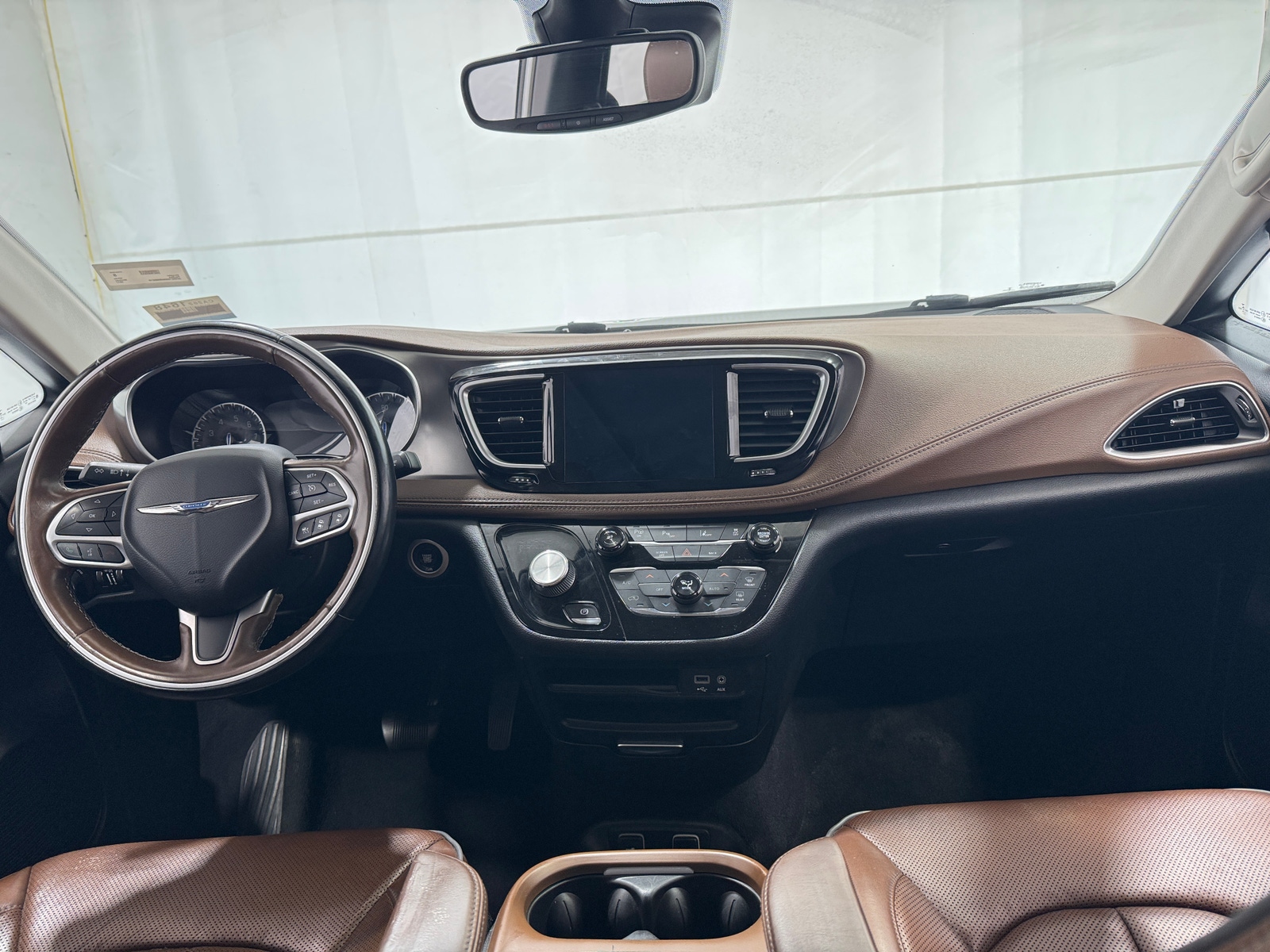 Thumbnail: 2017 Chrysler Pacifica - 2