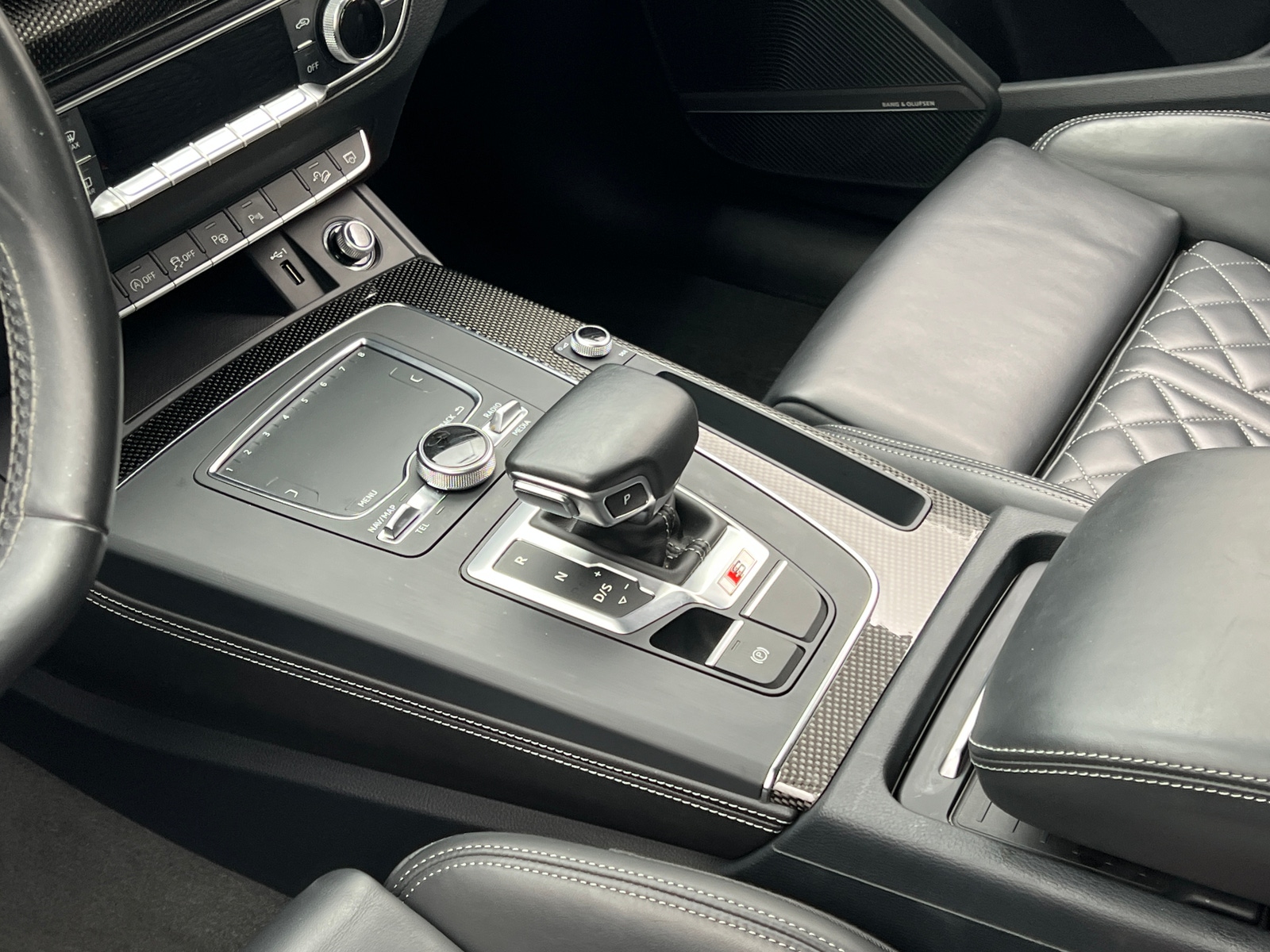 Thumbnail: 2019 Audi SQ5 - 4