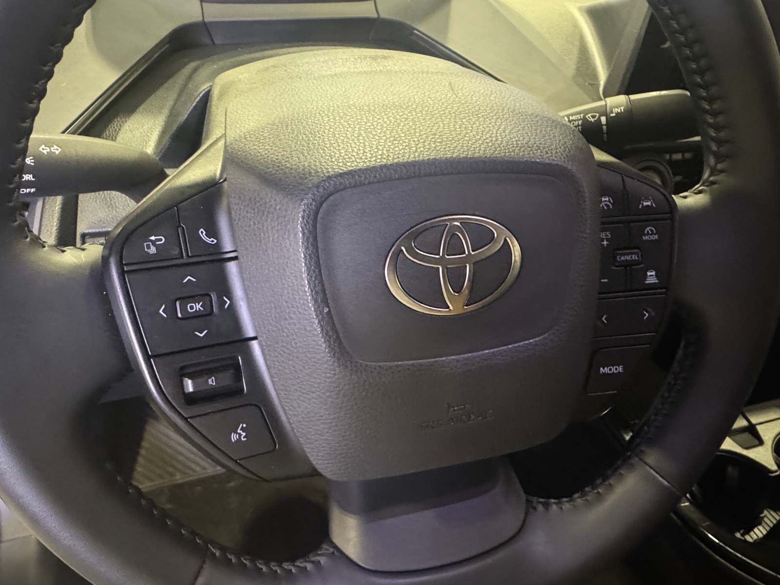 Thumbnail: 2024 Toyota Prius - 5