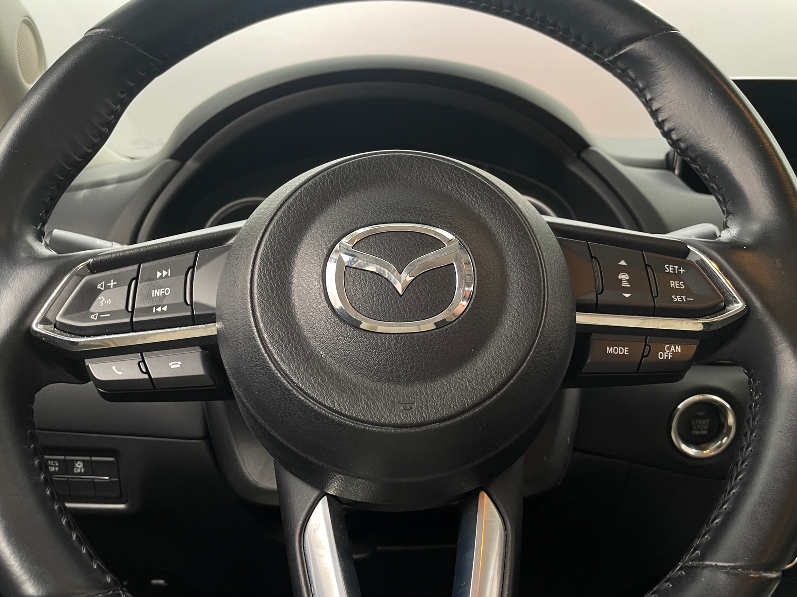 Thumbnail: 2017 Mazda CX-5 - 4