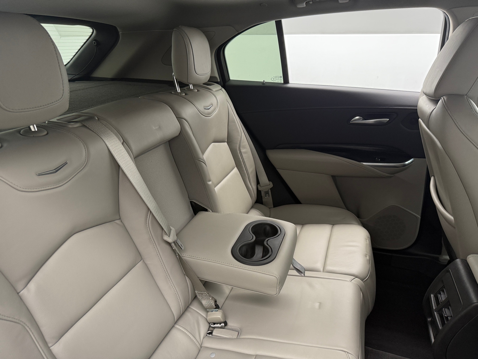 Thumbnail: 2019 Cadillac XT4 - 5