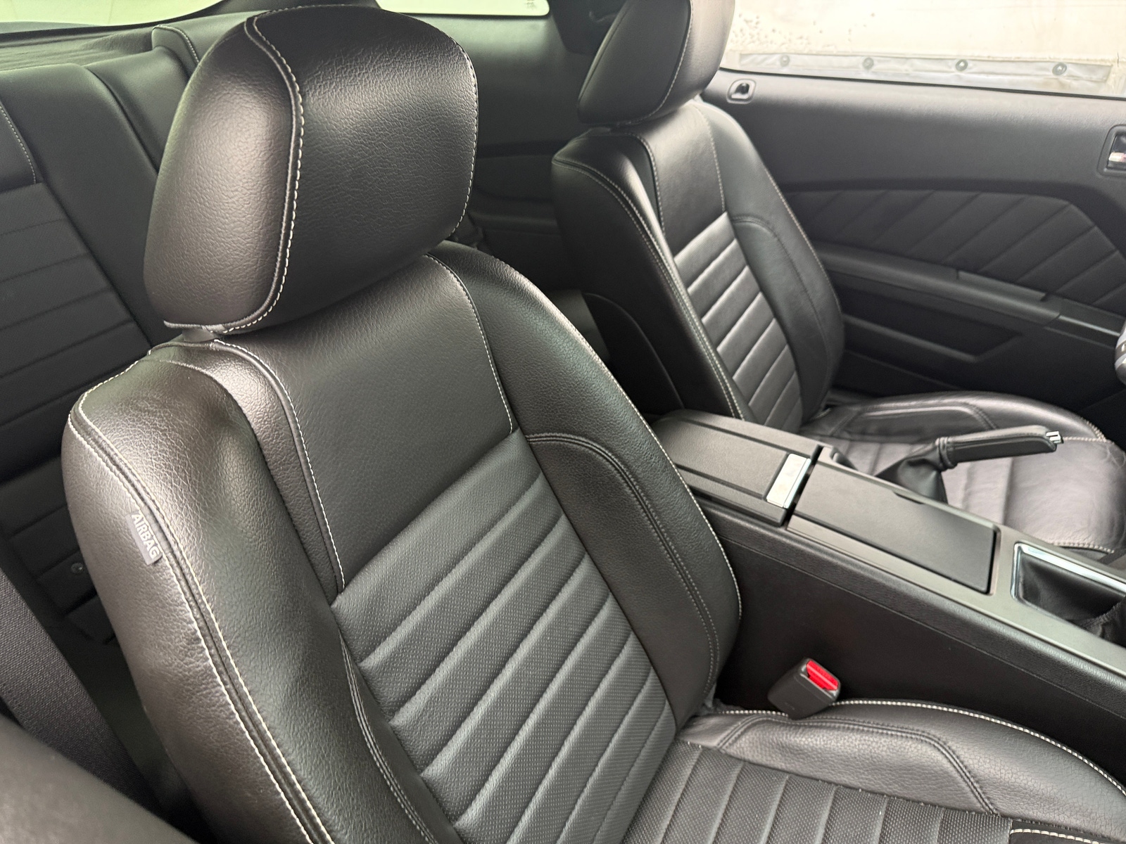 Thumbnail: 2010 Ford Mustang - 2