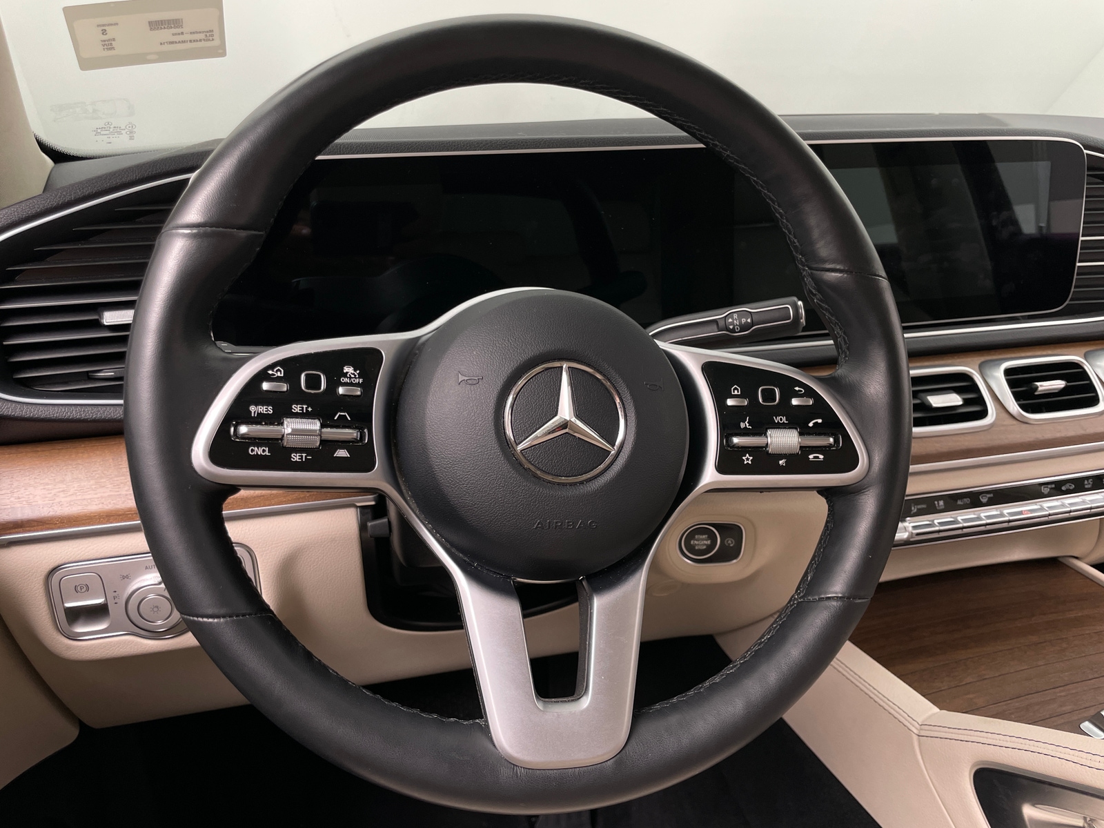 Thumbnail: 2021 Mercedes-Benz GLE - 4