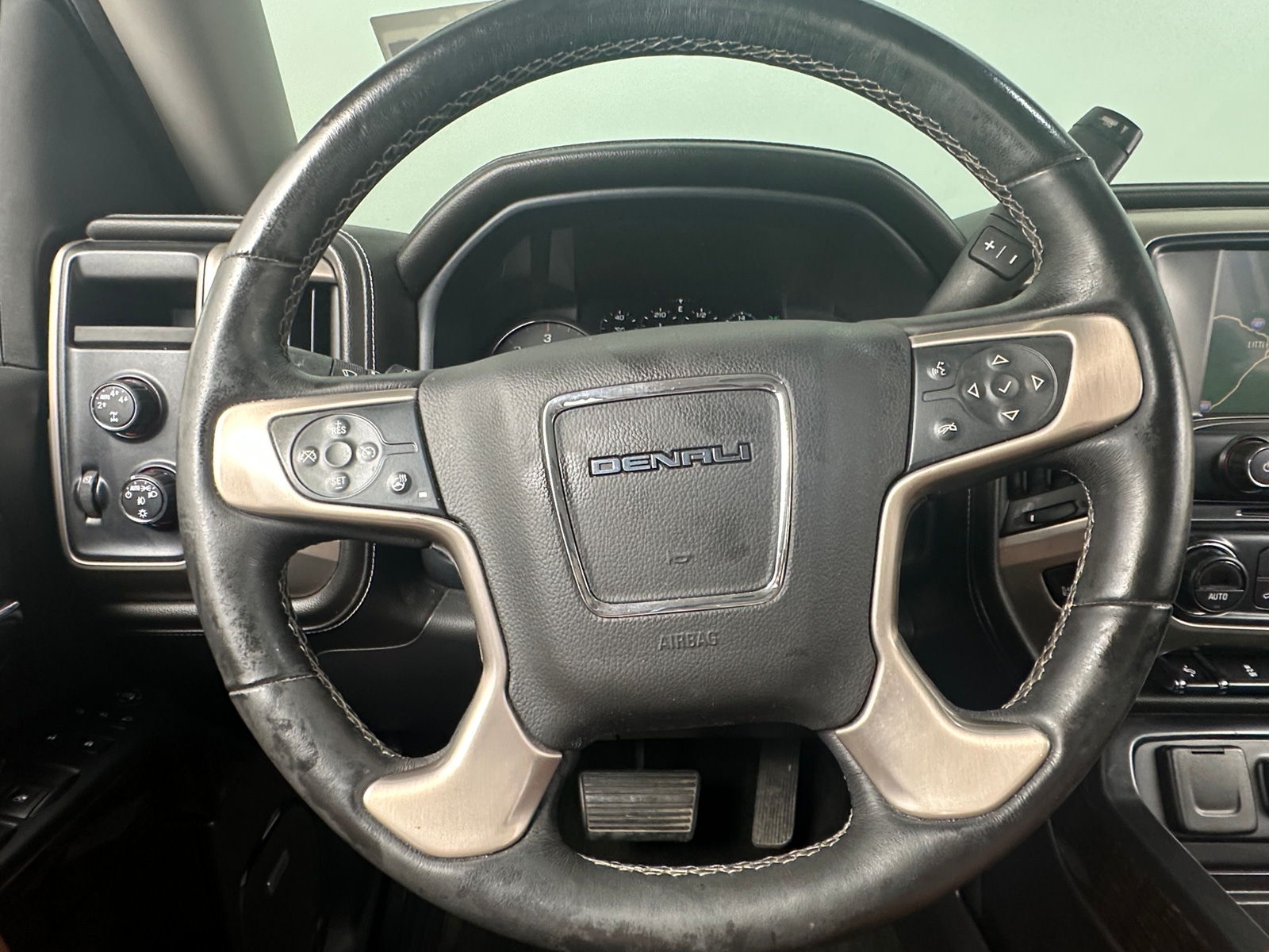 Thumbnail: 2015 GMC Sierra 1500 - 4