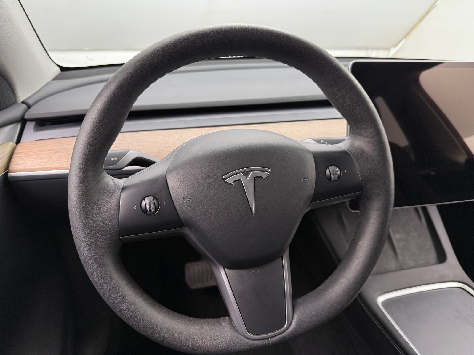 Thumbnail: 2023 Tesla Model Y - 5