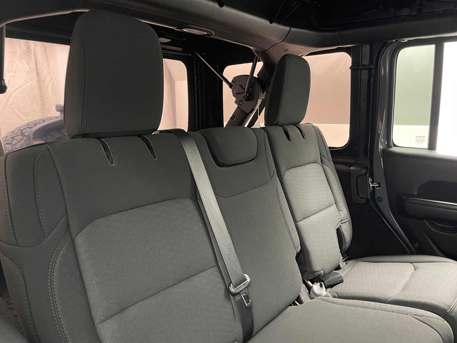 Thumbnail: 2020 Jeep Wrangler - 6