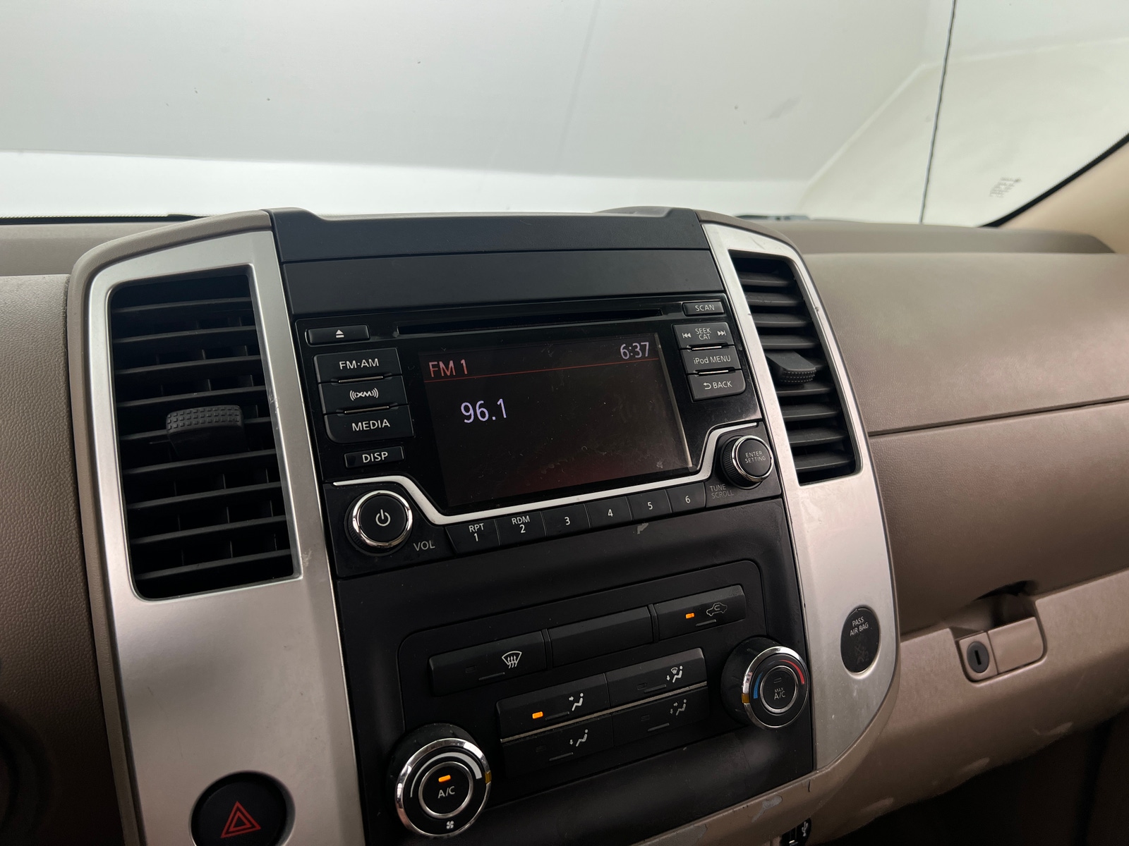 Thumbnail: 2017 Nissan Frontier - 3
