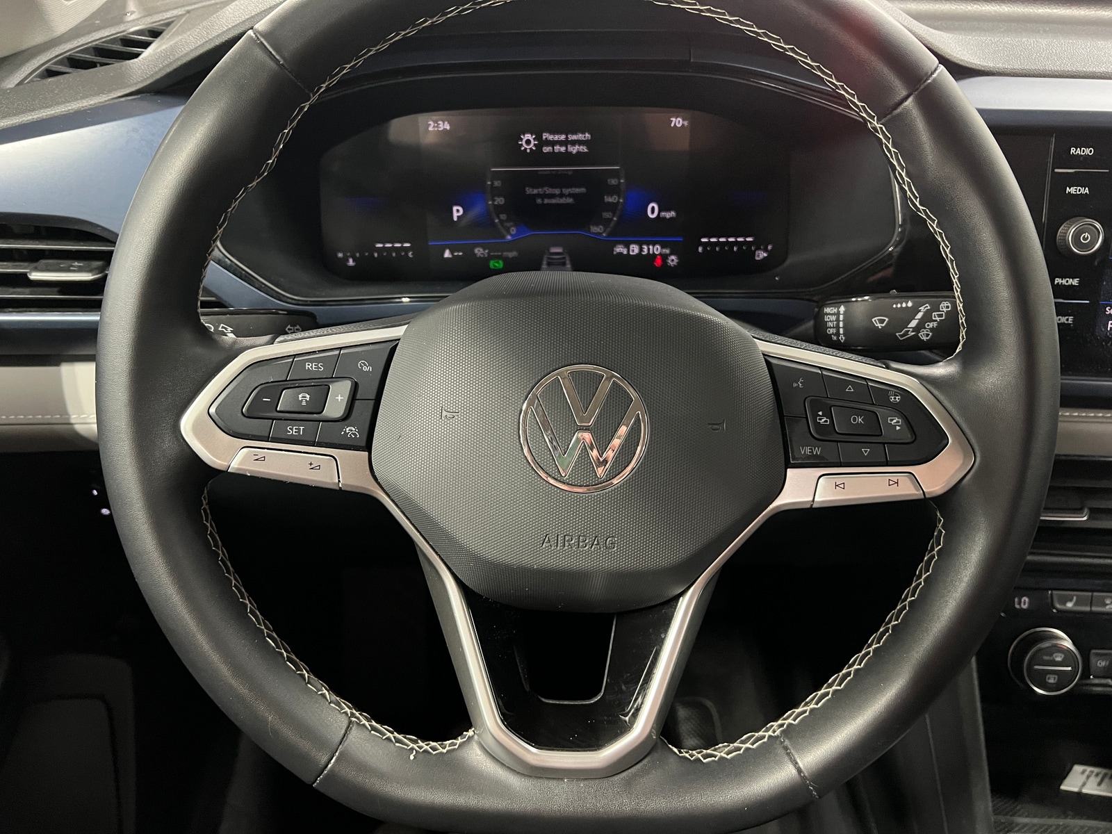 Thumbnail: 2024 Volkswagen Taos - 4