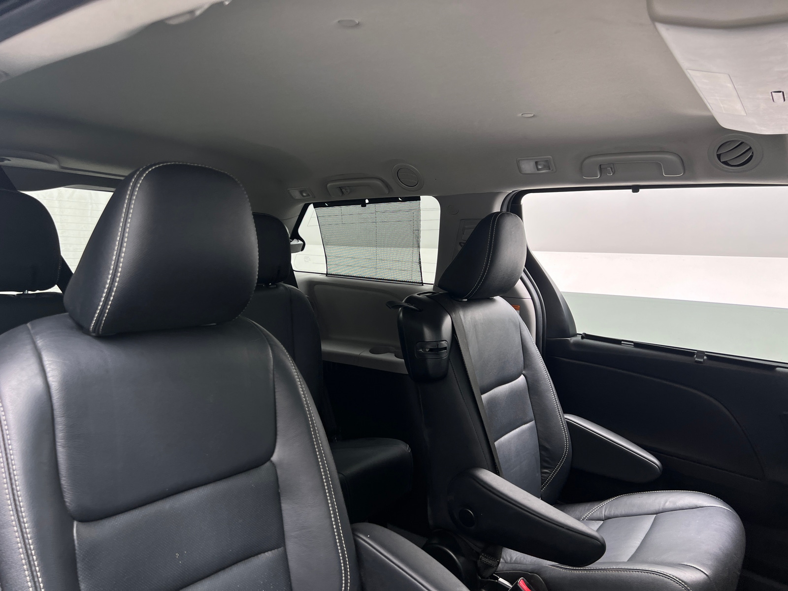 Thumbnail: 2019 Toyota Sienna - 5