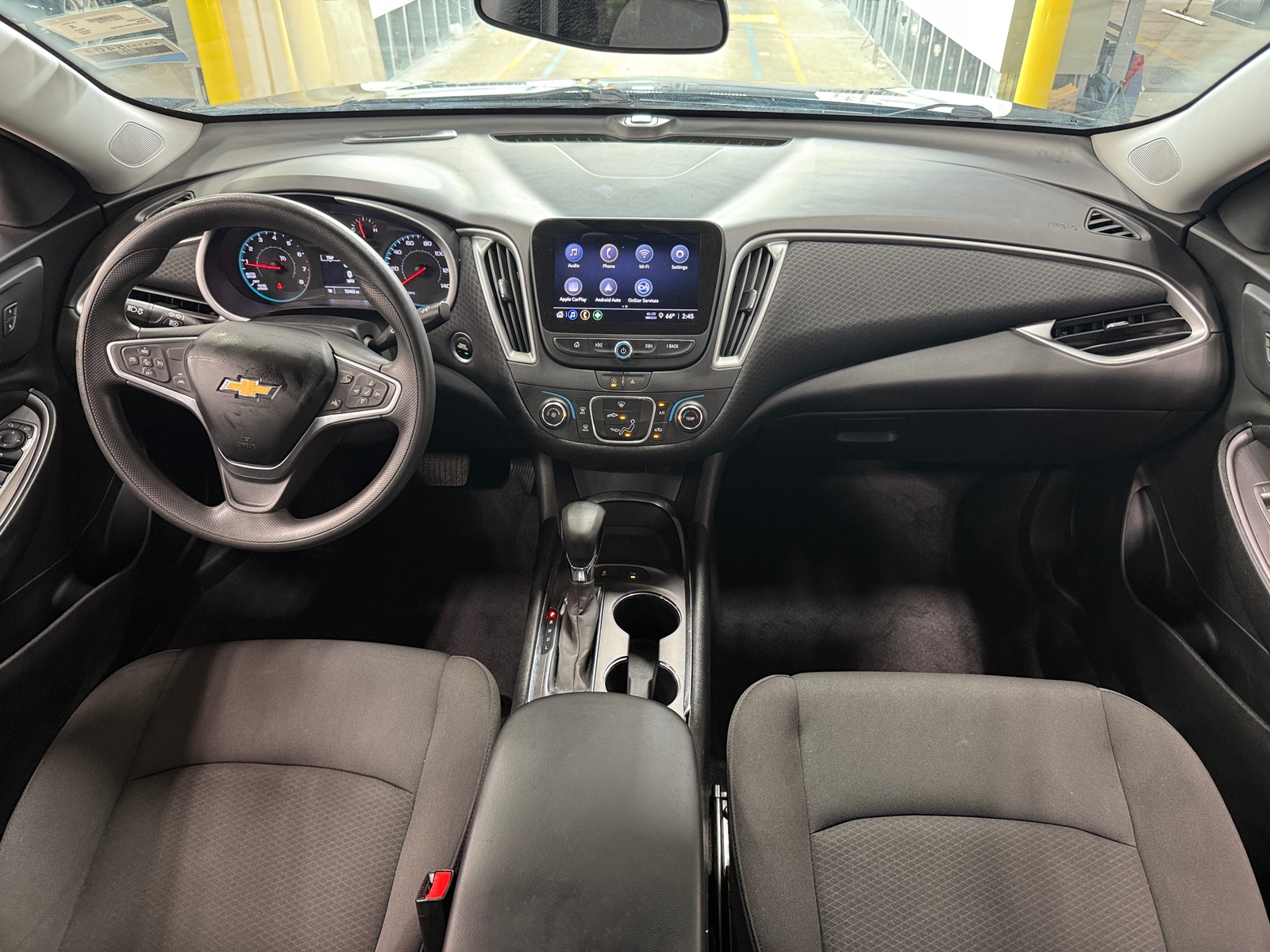 Thumbnail: 2022 Chevrolet Malibu - 3