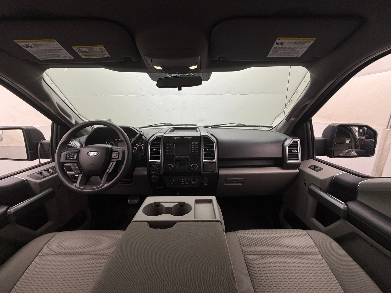 Thumbnail: 2016 Ford Econoline - 3