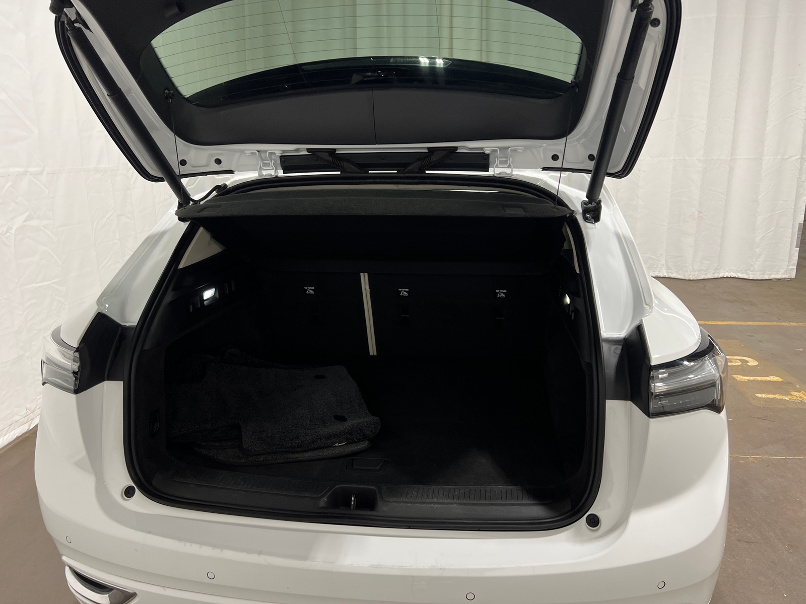 Thumbnail: 2022 Buick Envision - 6
