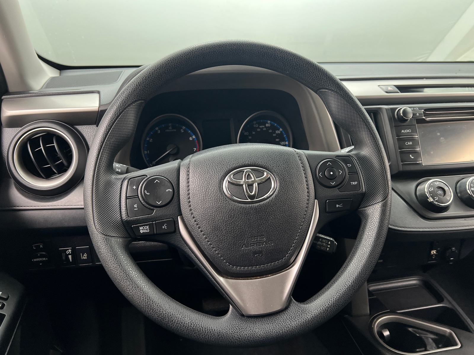 Thumbnail: 2017 Toyota RAV4 - 5