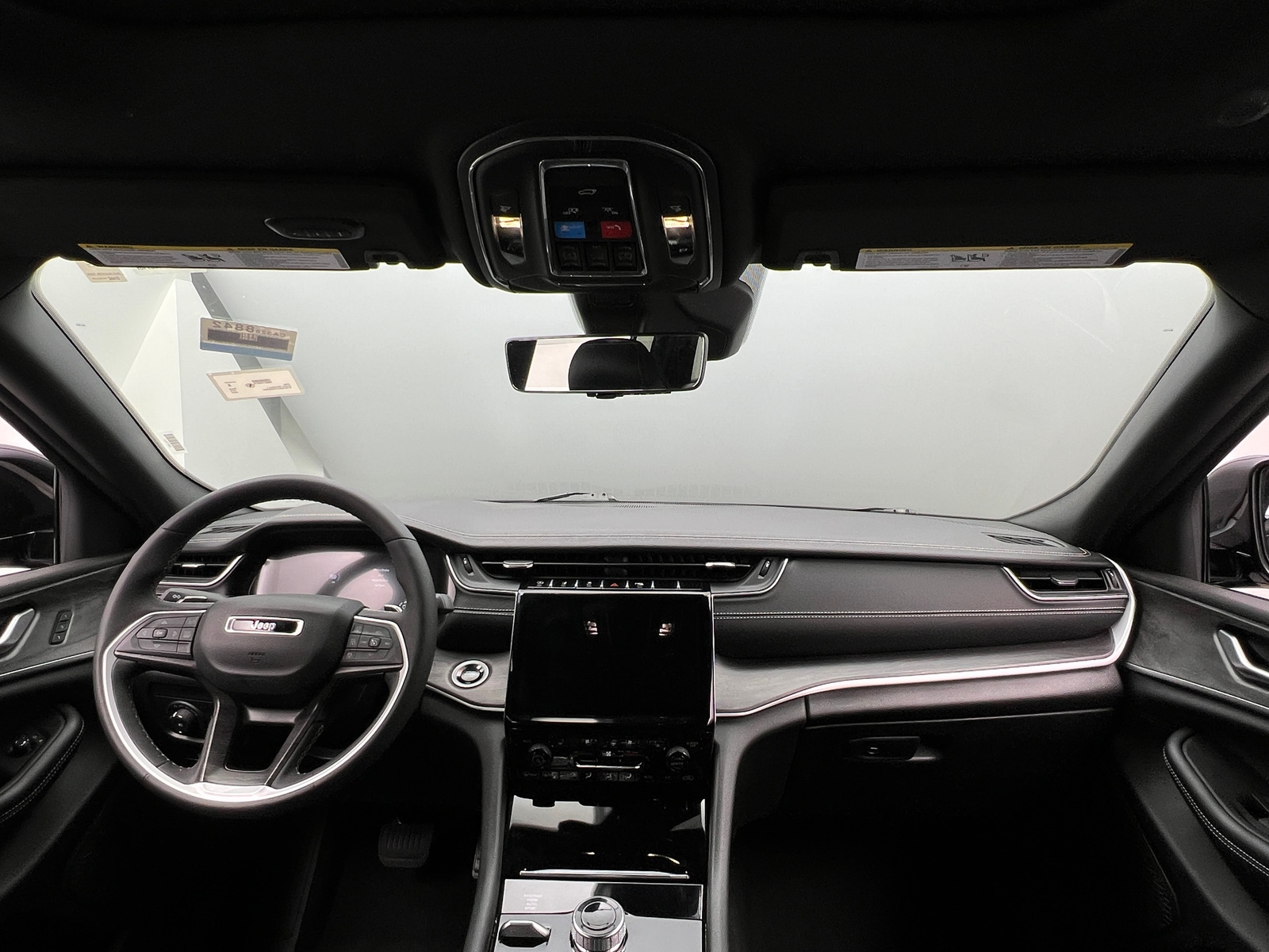 Thumbnail: 2024 Jeep Grand Cherokee L - 2