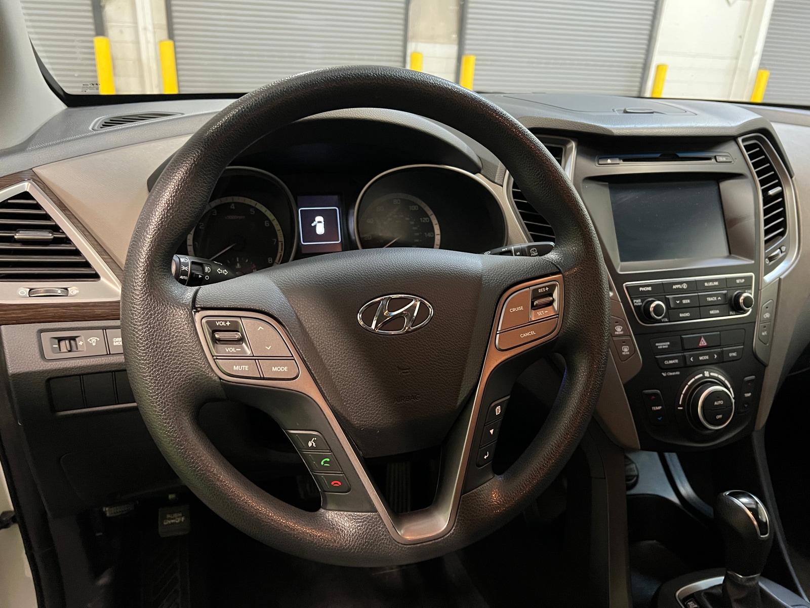 Thumbnail: 2018 Hyundai Santa Fe - 5