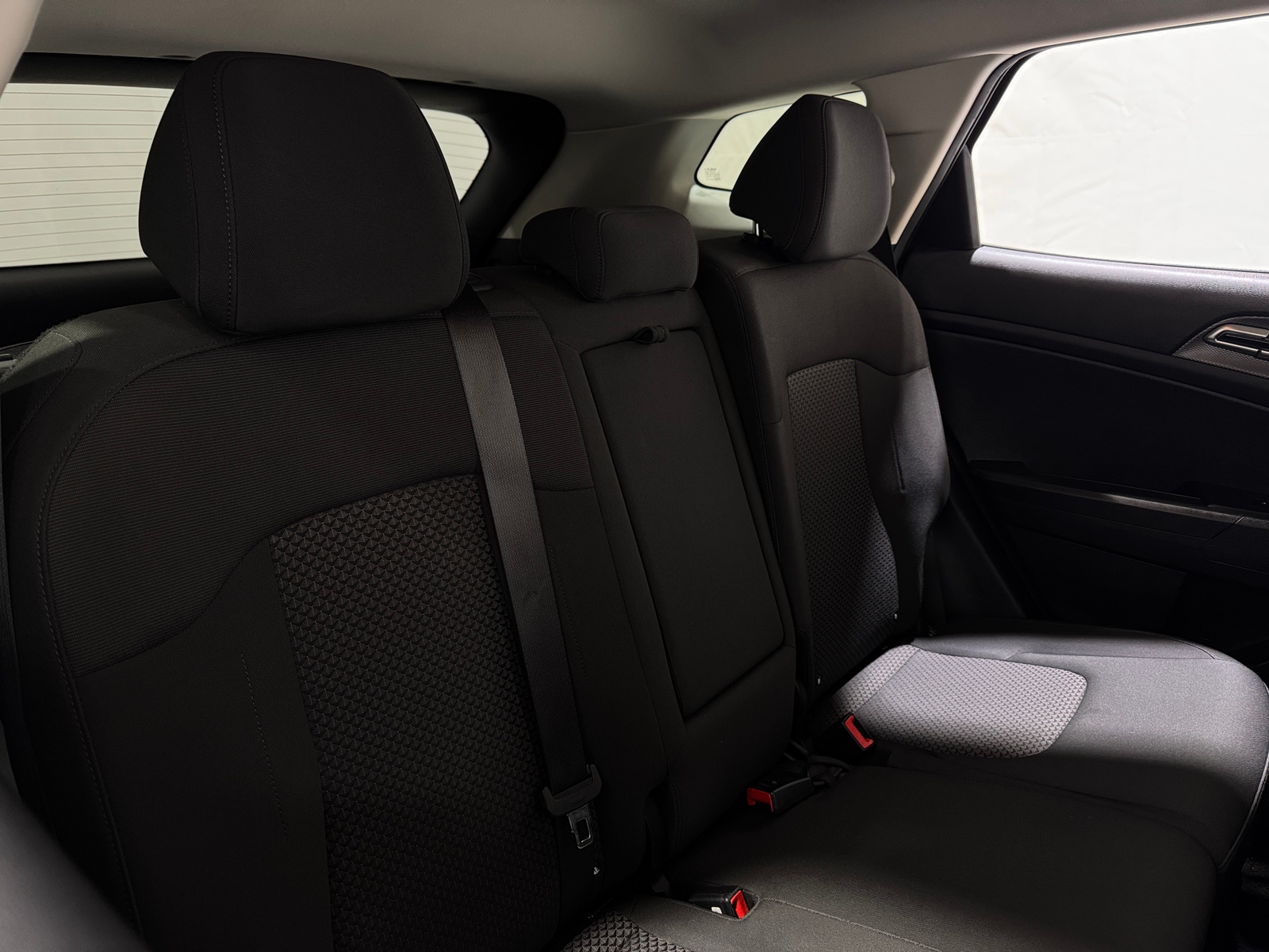 Thumbnail: 2023 Kia Sportage - 6