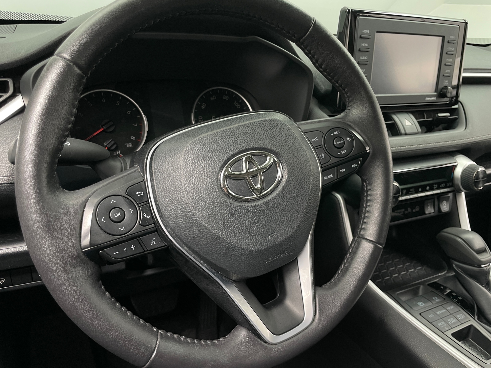Thumbnail: 2022 Toyota RAV4 - 5