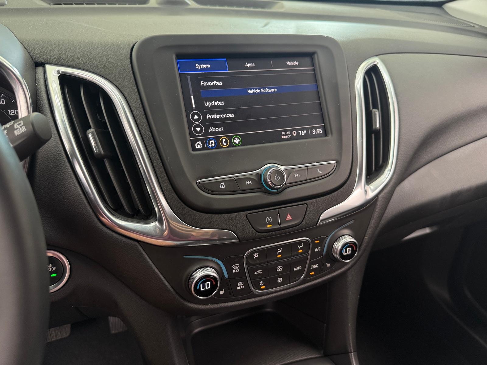 Thumbnail: 2024 Chevrolet Equinox - 4