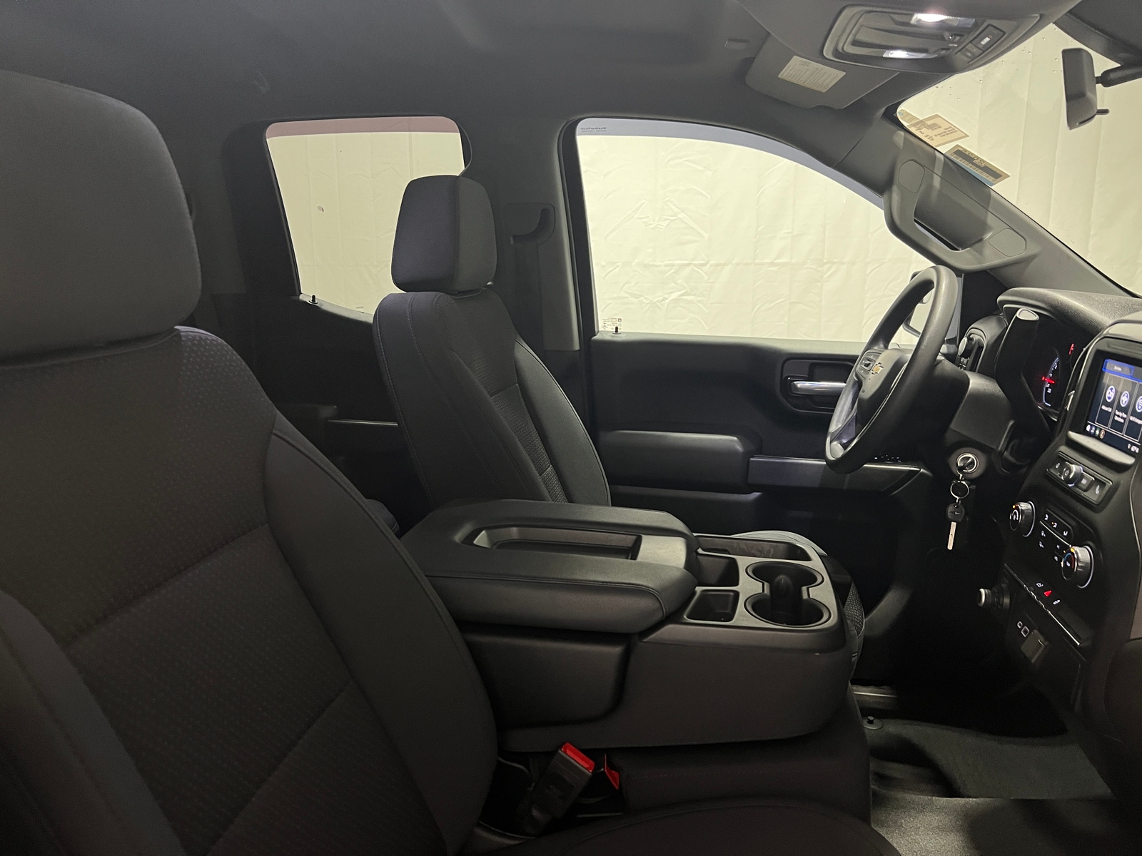 Thumbnail: 2021 Chevrolet Silverado 1500 - 2