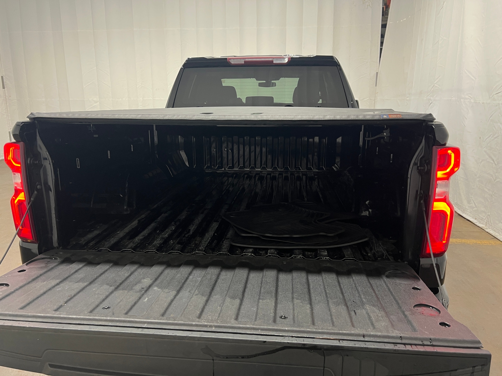 Thumbnail: 2021 Chevrolet Silverado 1500 - 7