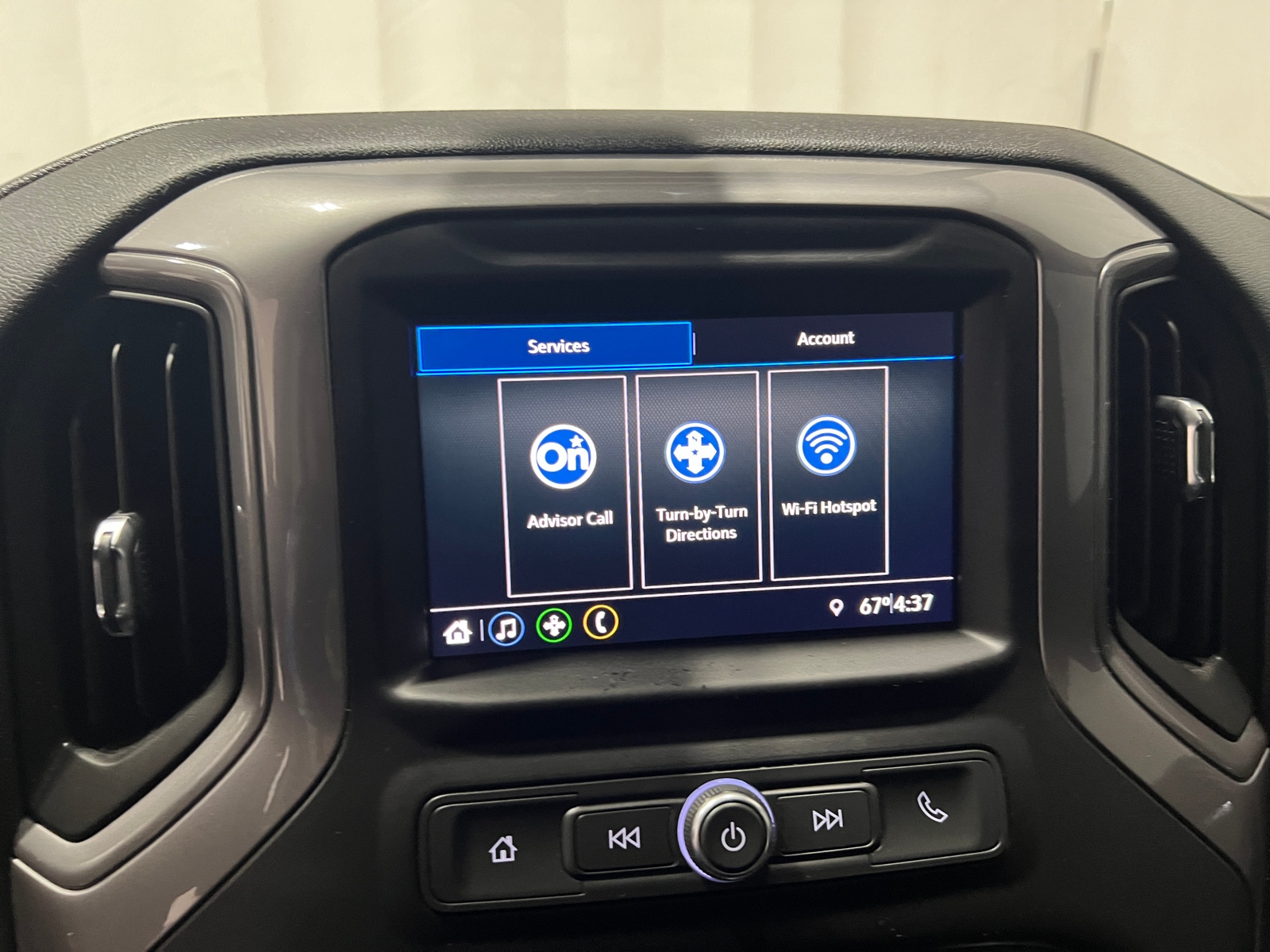 Thumbnail: 2021 Chevrolet Silverado 1500 - 4