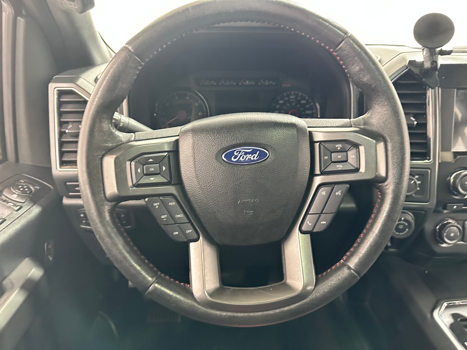 Thumbnail: 2017 Ford Econoline - 5