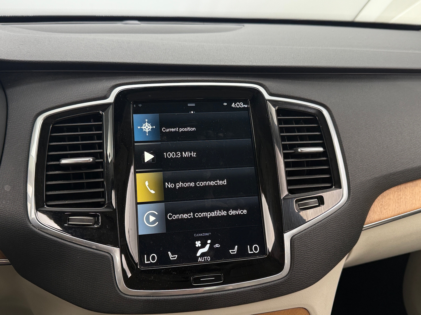 Thumbnail: 2021 Volvo XC90 - 3
