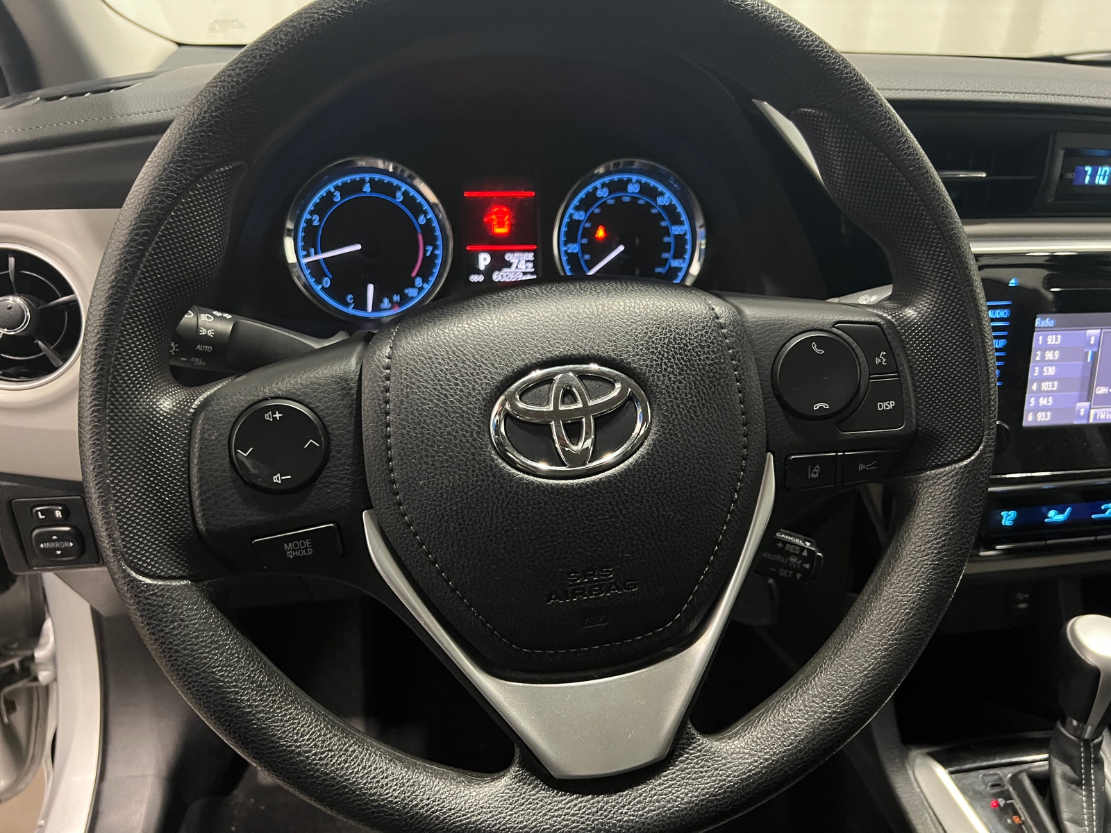 Thumbnail: 2017 Toyota Corolla - 5