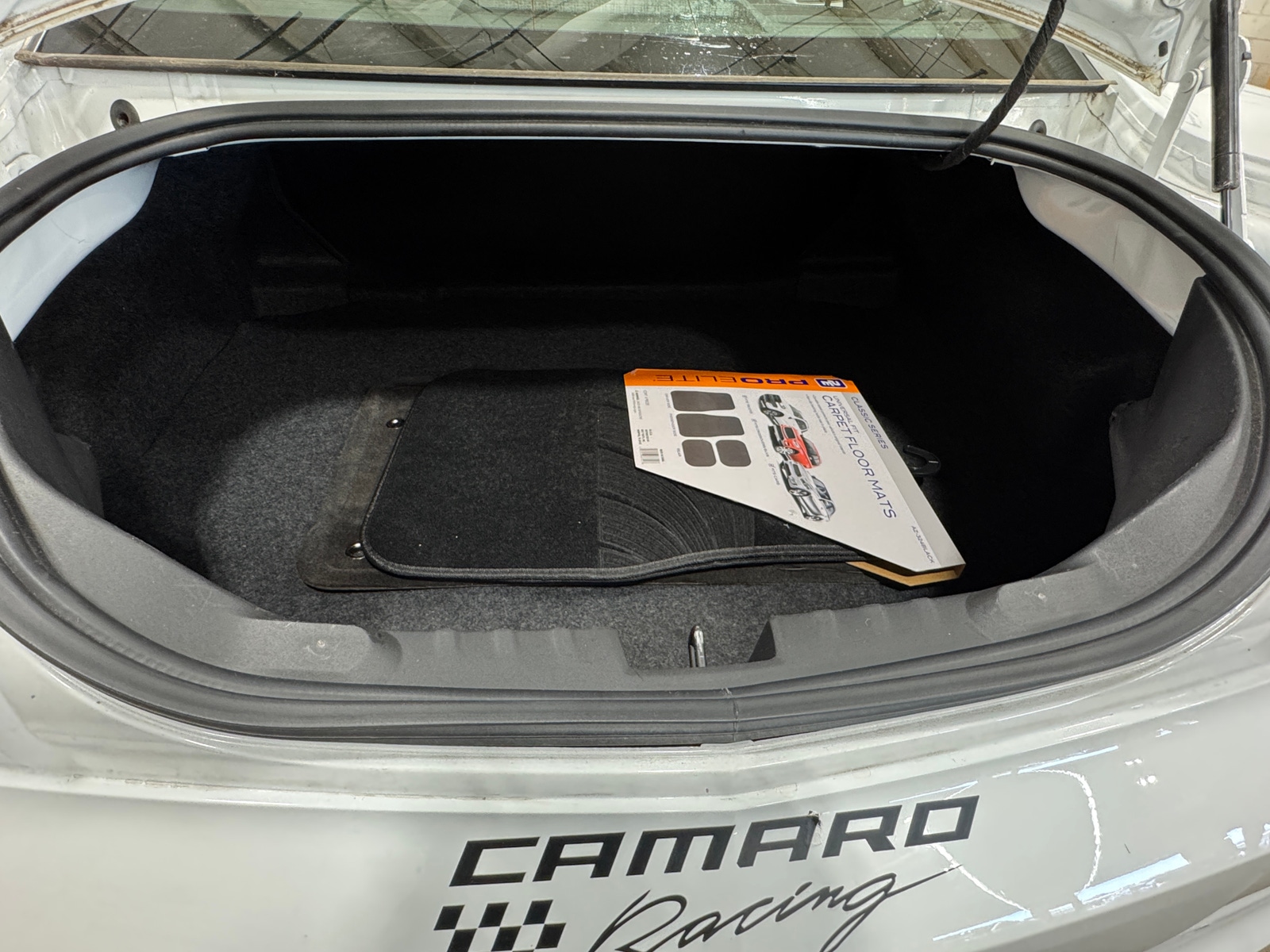 Thumbnail: 2010 Chevrolet Camaro - 4